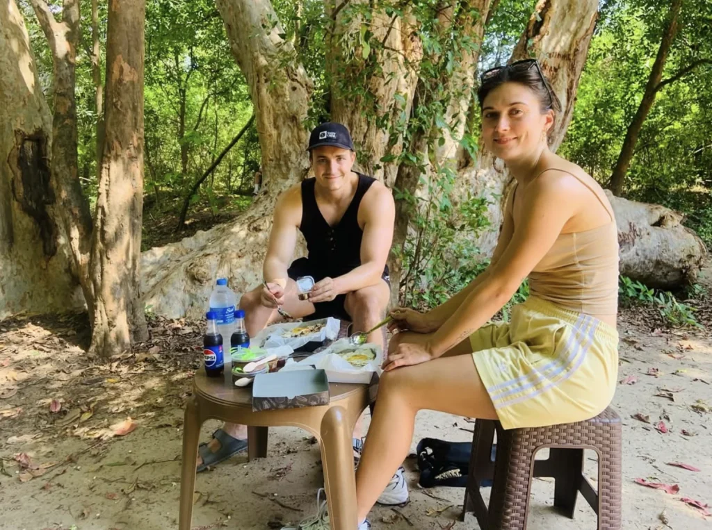 Guests relaxing and enjoying a peaceful break in Udawalawe